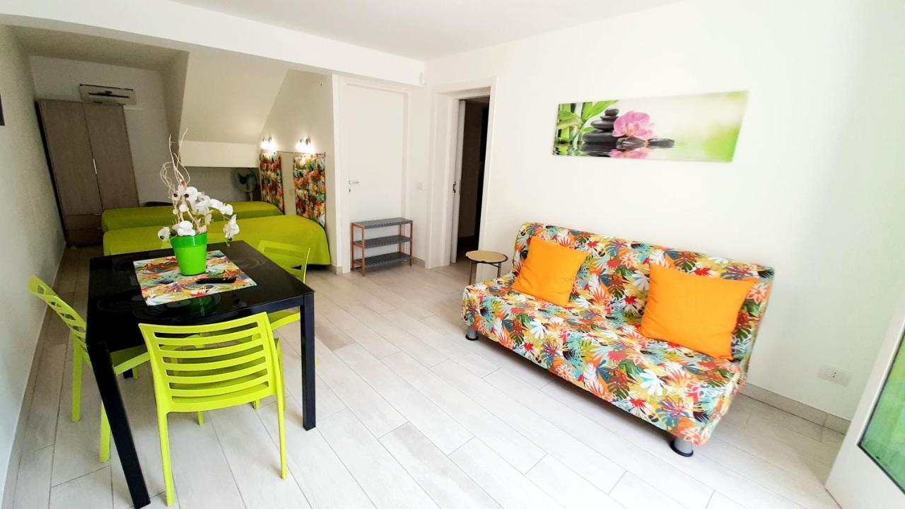 Joshua Rooms Porto Cesareo Buitenkant foto